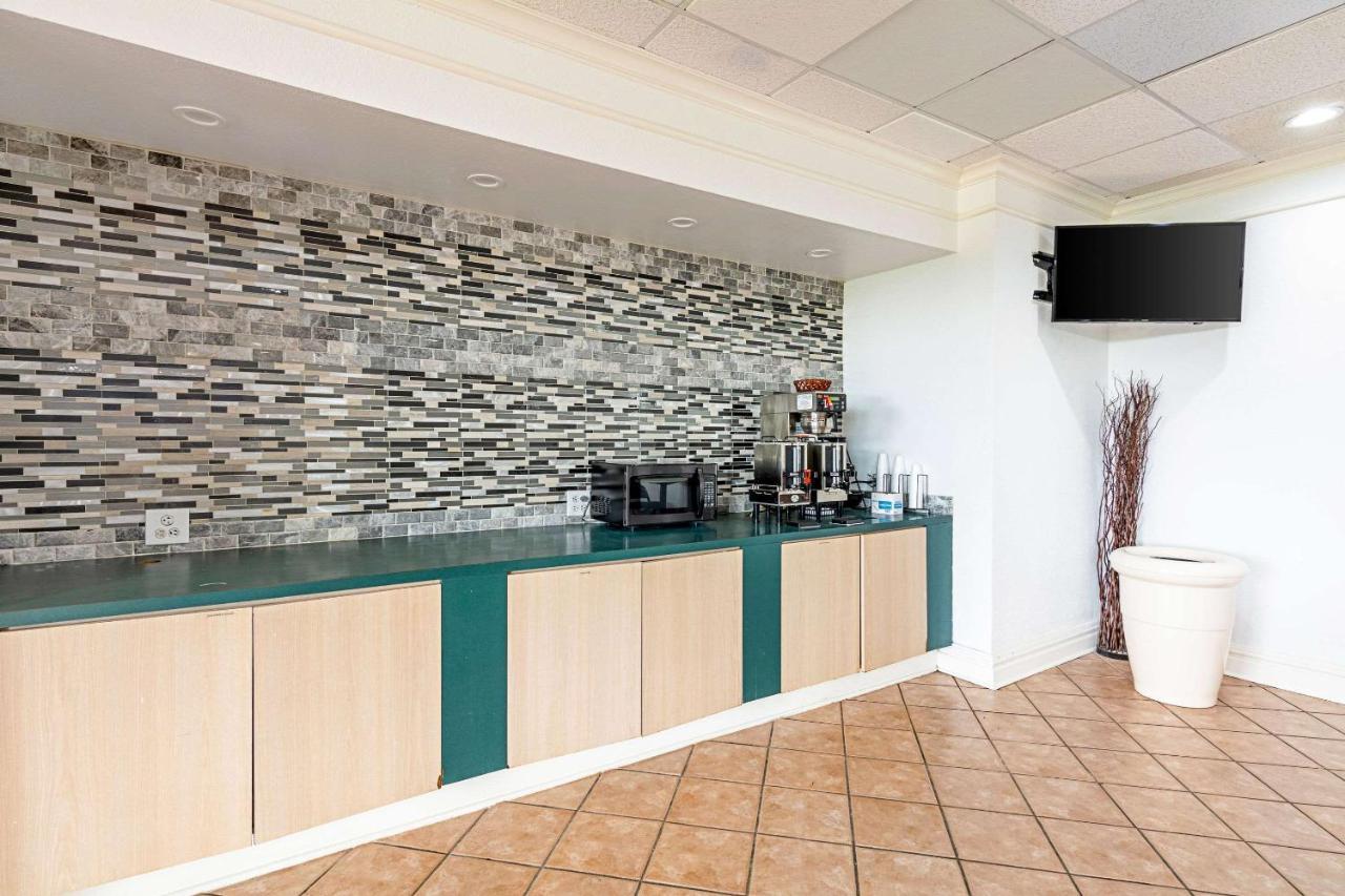 Rodeway Inn Huntsville Εξωτερικό φωτογραφία