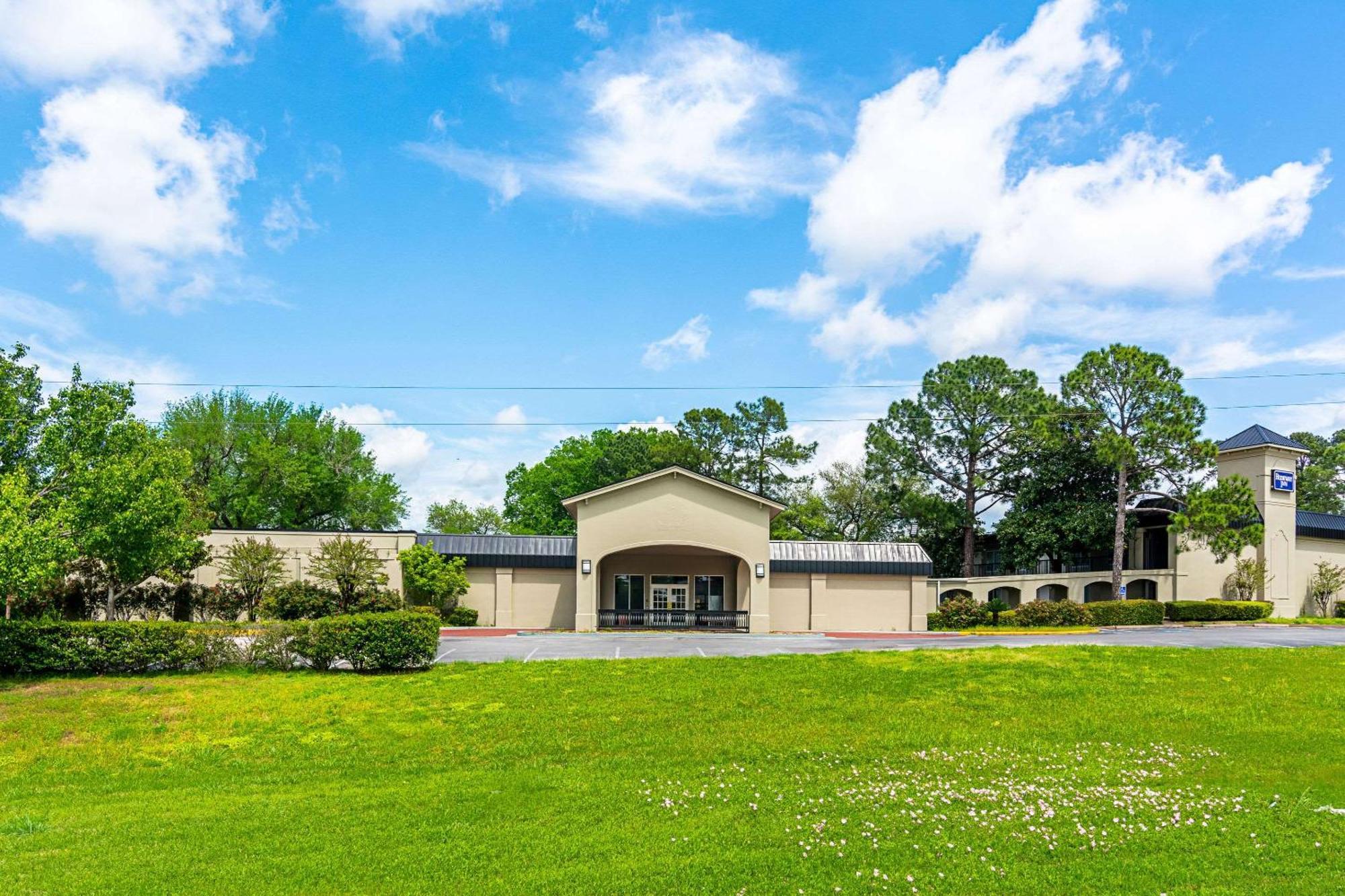Rodeway Inn Huntsville Εξωτερικό φωτογραφία